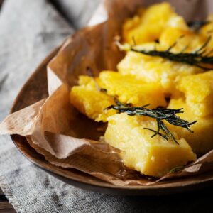 Crespelle con prosciutto e fonduta